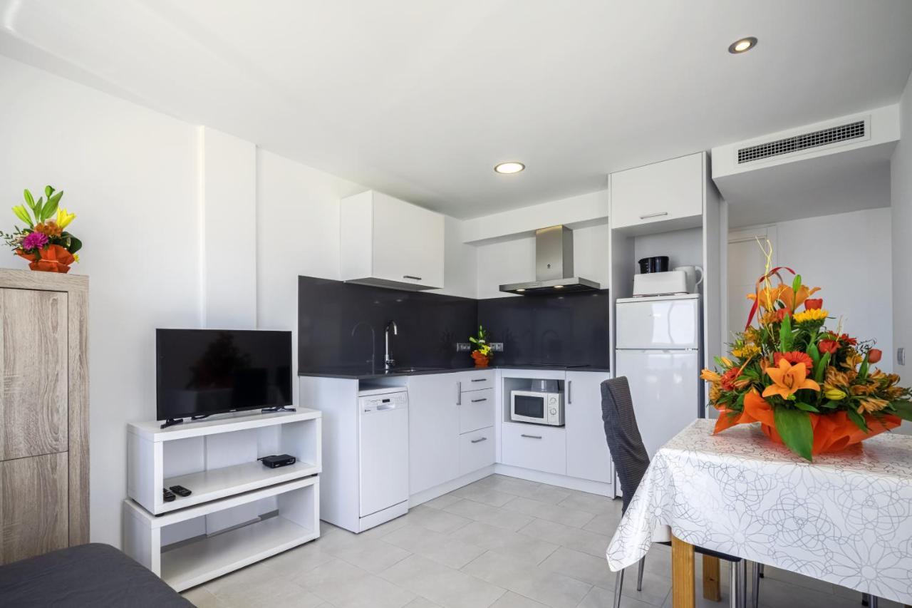 Inmosantos Oasis F5 Apartment Росес Екстериор снимка