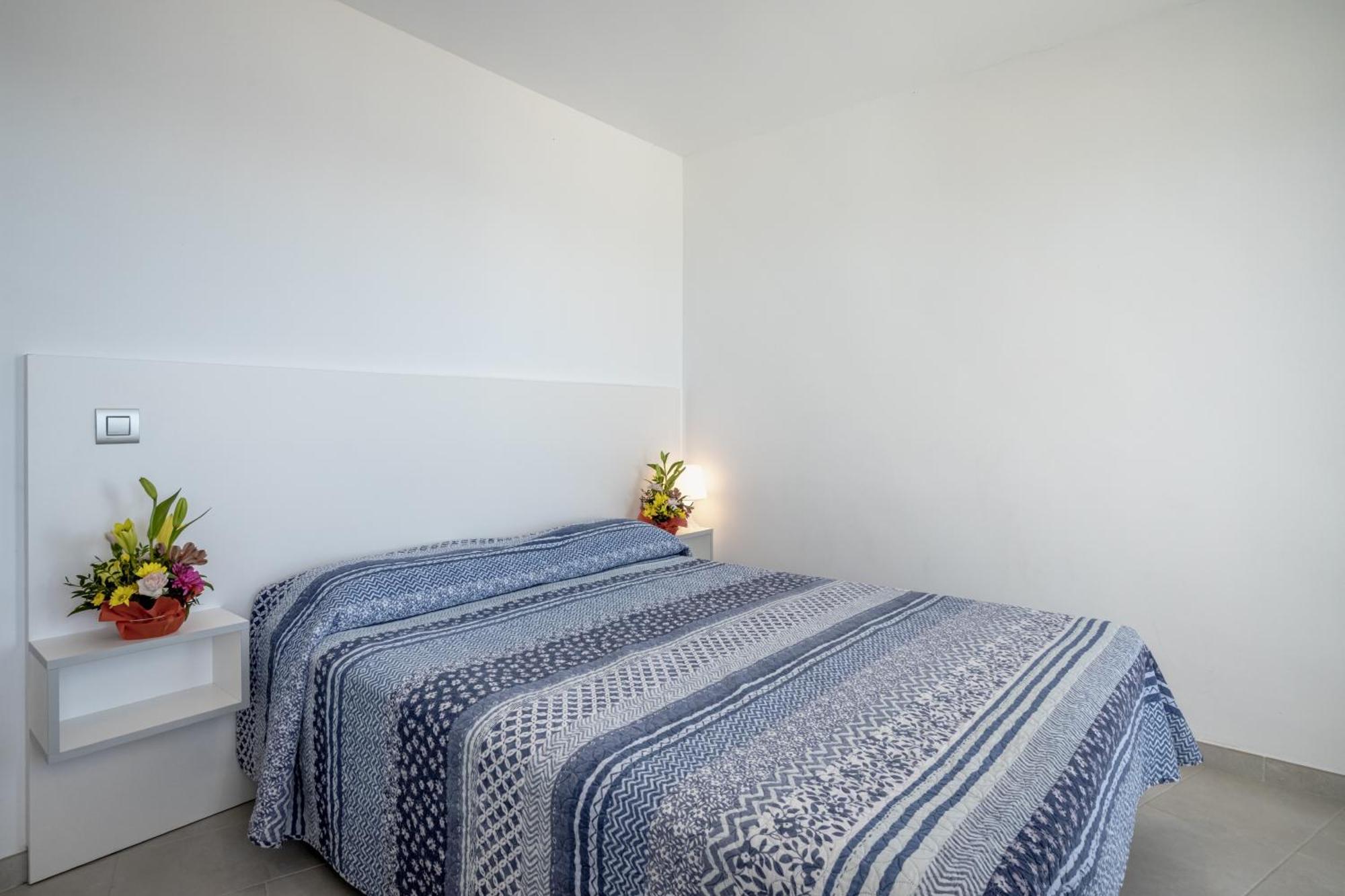Inmosantos Oasis F5 Apartment Росес Екстериор снимка